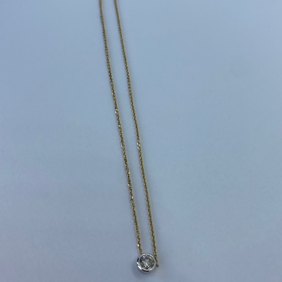 14KT solitaire diamond 💎 necklace - Picture 10 of 17